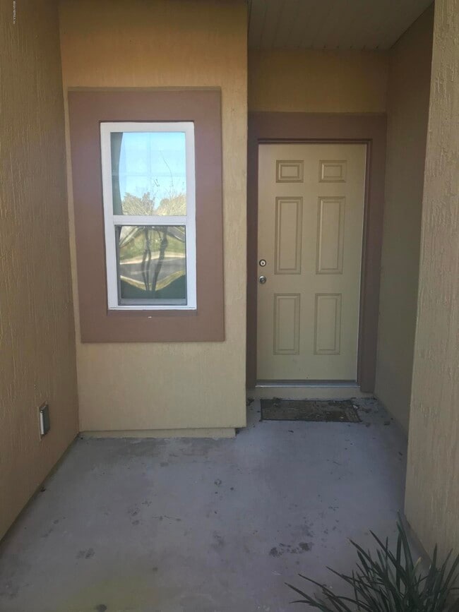 Photo - 3610 Creswick Cir