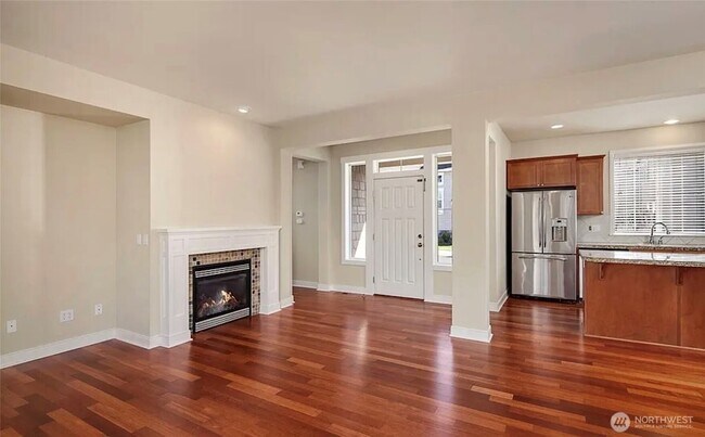 Photo - 18232 36 Ave SE