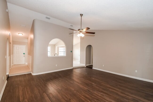 3499 Guernsey Ct