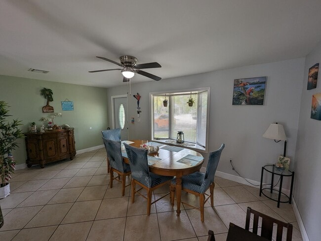 Photo - 2394 Zeder Ave