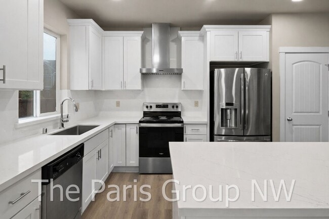 Photo - Gorgeous Updated 2012 Covington 4BR – New Paint, Floors, Cabinets, Quartz Counters +++