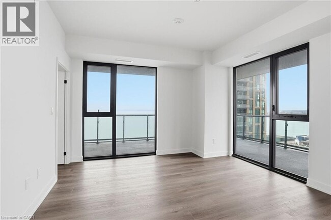 Photo - 2075 Lakeshore Rd. Unit 1608