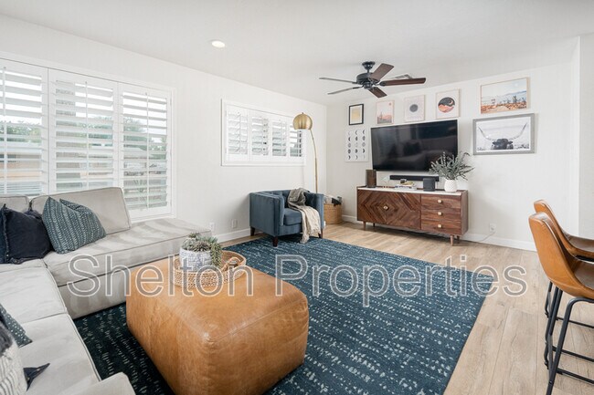 Photo - 1731 W Highland Ave