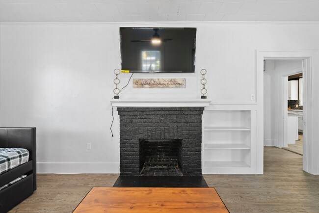 Photo - 1829 Hollenbeck Dr Unit 1