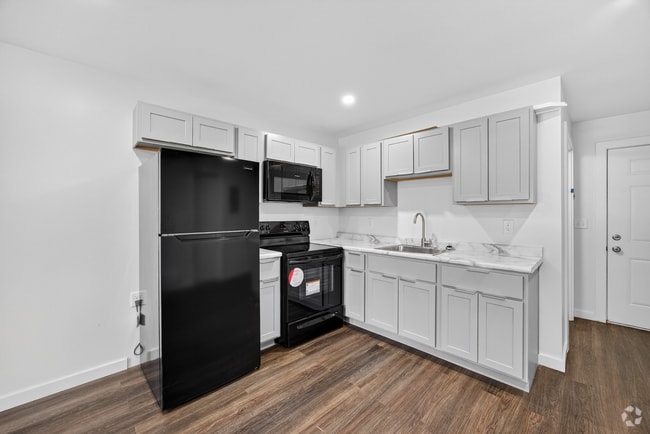 Building Photo - 706 N Eddy St Unit 2-Middle Rental