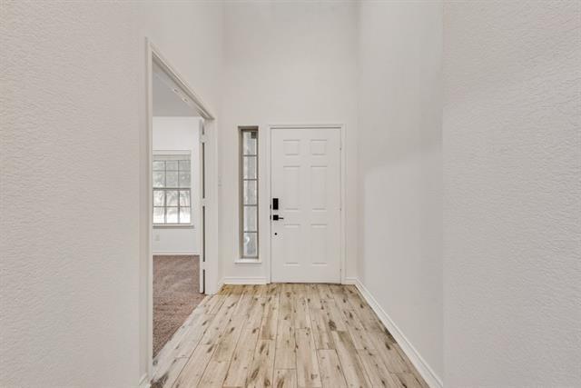 Photo - 1816 Castle Creek Dr