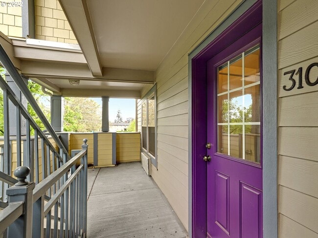 Photo - Stylish Condo with Abundant Natural Light-...