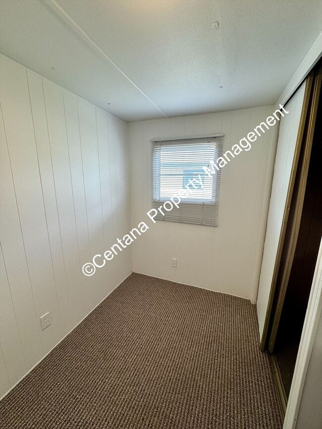 Photo - 2 bedroom in the Cobban Courts!
