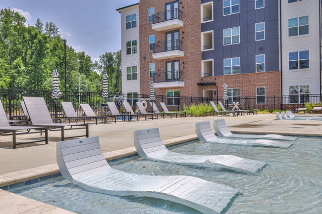 Monrovia Flats
