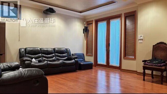 Photo - 6708 Cypress St