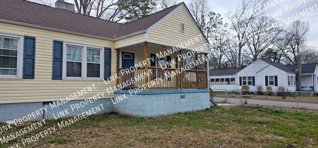 Photo - DON'T MISS this Charming Remodeled 2 bedro...