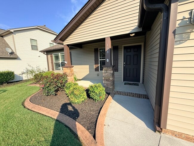 Photo - 108 Summerdale Dr