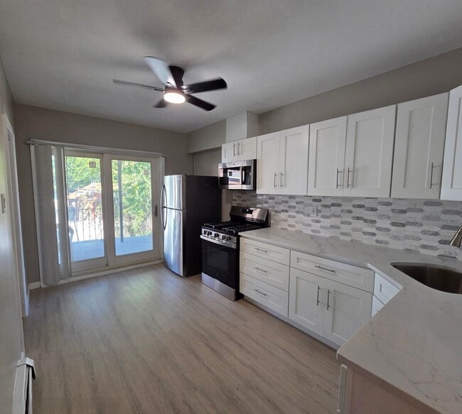 1710 76th St Unit 1