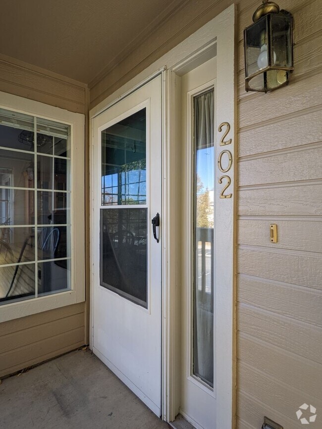 Building Photo - 2 Bedroom 2 Bath in Broomfield - Available... Unit 202 Rental