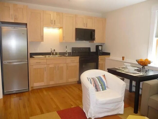 Building Photo - 190 Prospect St Unit 9-A Rental