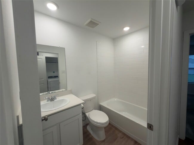 Photo - 18542 Cepagatti Dr
