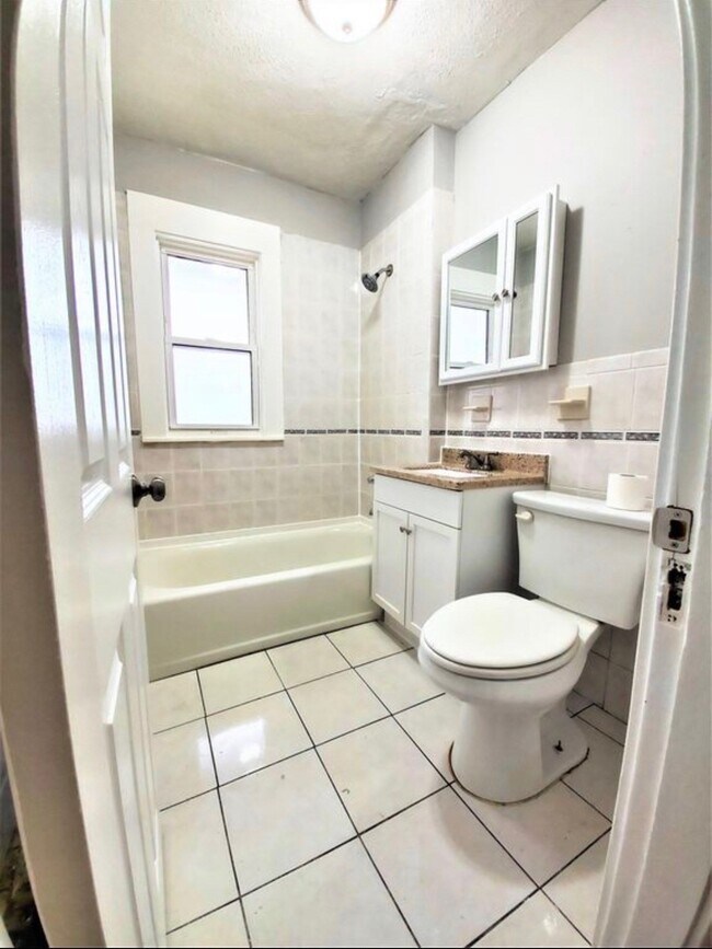 11 Monponset St Unit 1