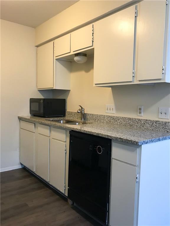 Photo - 1203 W 49th St Unit A
