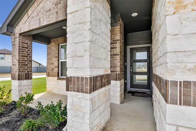18903 Austin Ridge Dr