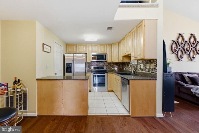 Photo - 10208 Ashbrooke Ct Unit 19