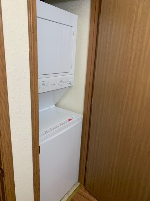 Photo - 6111 W Nebraska Ave Unit 205