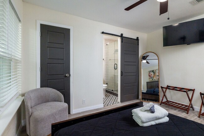 Photo - 3800 Marina Dr Unit SI ID1575046P