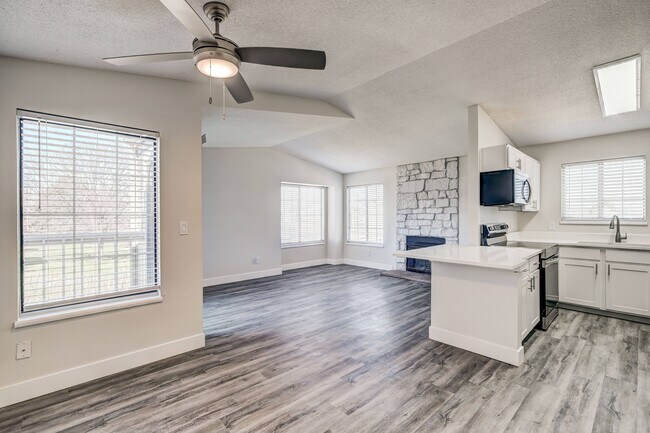 Photo - The Hamptons