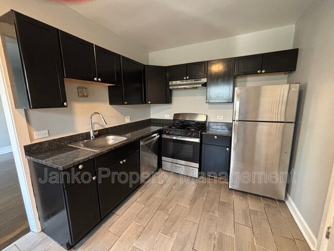 Photo - 3114 W 61st St Unit 1