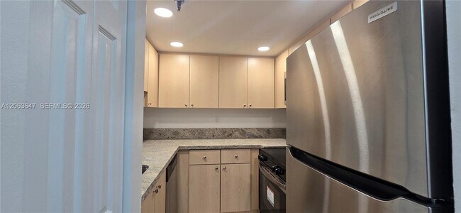 Photo - 9688 Fontainebleau Blvd Unit 404