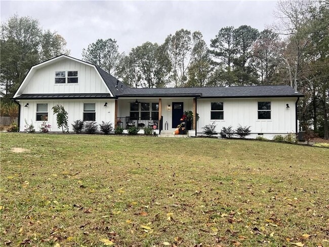 Photo - 862 W Sandtown Rd SW