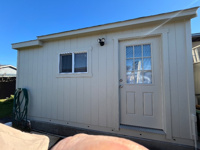 Building Photo - 1524 Hayes St