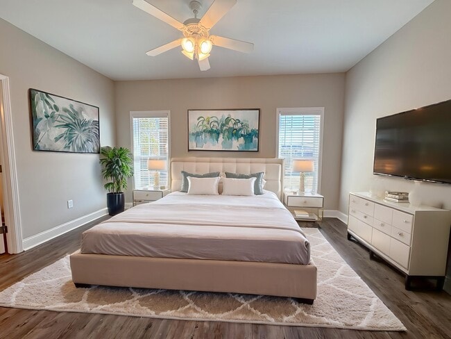 Photo - 35 Grove Cir