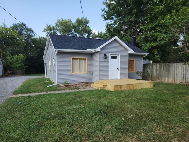 Building Photo - “Shawnee Home” Fully Remodeled - 2Bed/1Bat...