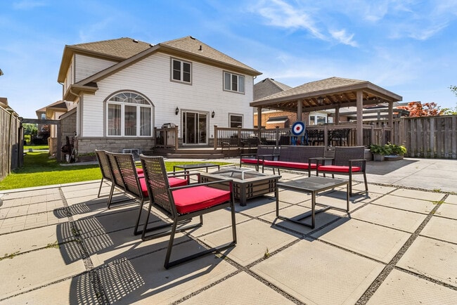 Photo - 251 Wright Crescent Unit ID1325020P