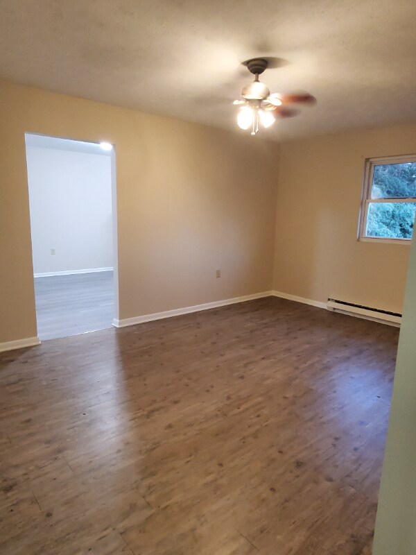 Photo - 861 Buchanan Trail E Unit 7