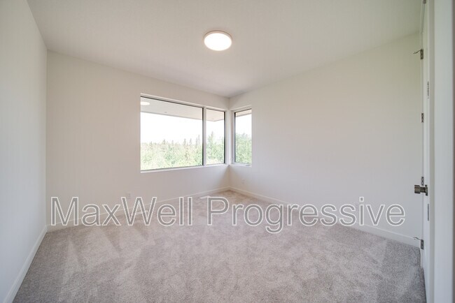 Photo - 6090 Crawford Dr SW