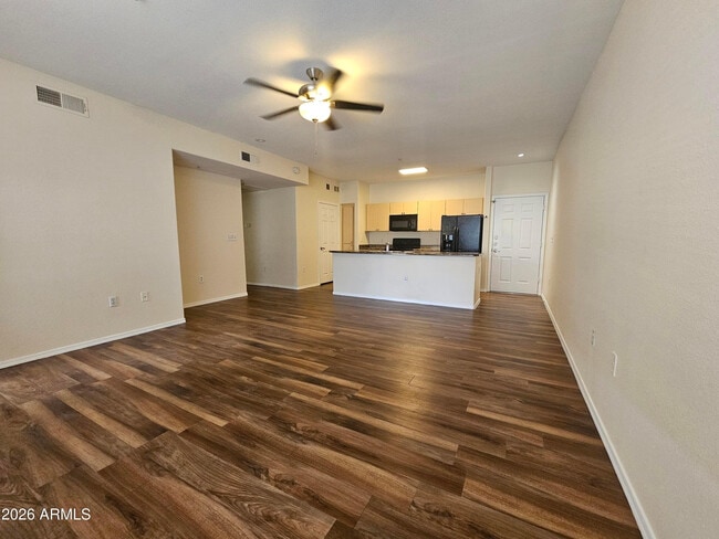 Photo - 18416 N Cave Creek Rd Unidad Apt 3073