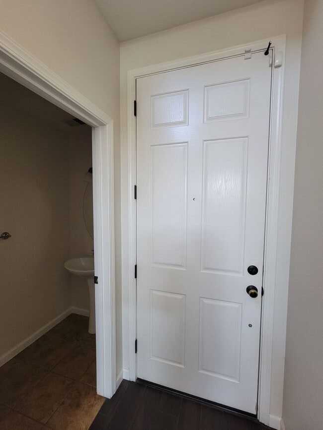 Photo - Beautiful 2 bedroom 2.5 bath home in Avalon Gated Community!!