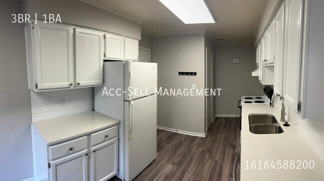 Photo - 6450 Bella Vista Dr NE Unit MI