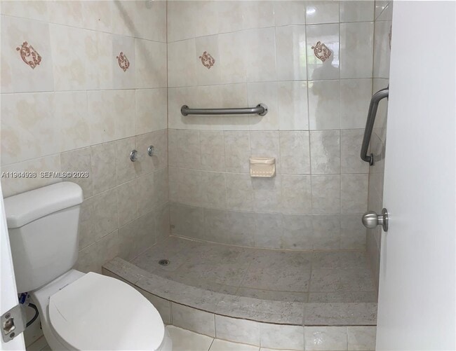 Photo - 16740 NE 9th Ave Unidad 206