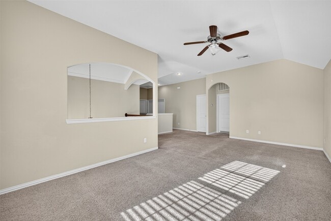 Building Photo - 17926 Tall Chestnut St Rental