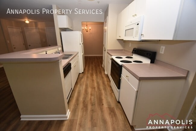 Photo - 2014 Gov Thomas Baden Way Unit 001