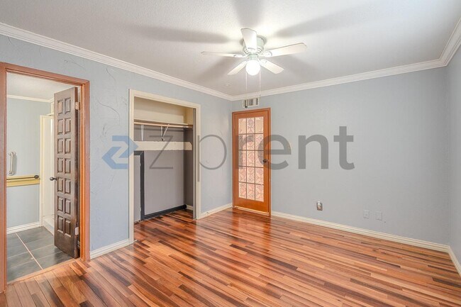 Photo - Unit 403