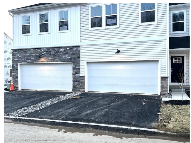 Building Photo - 42 Four Leaf Dr