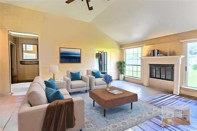 Photo - 2410 Pheasant Creek Dr Casa