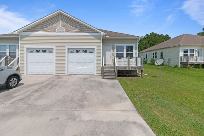 Photo - 211/213 Lloyd Street Unit 213