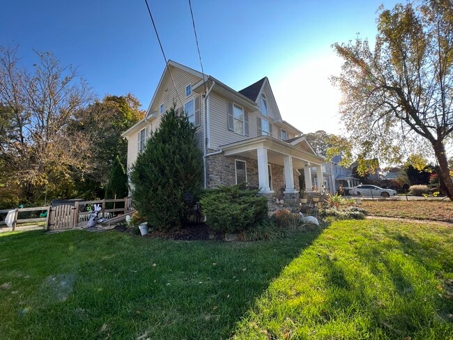 Building Photo - 14817 Old Hanover Rd Rental