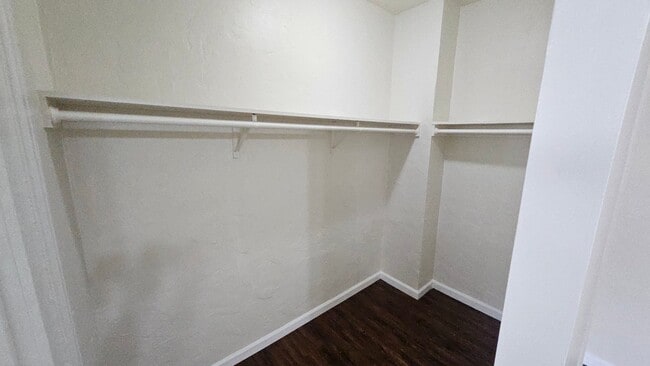 1216 W Court St Unit 7