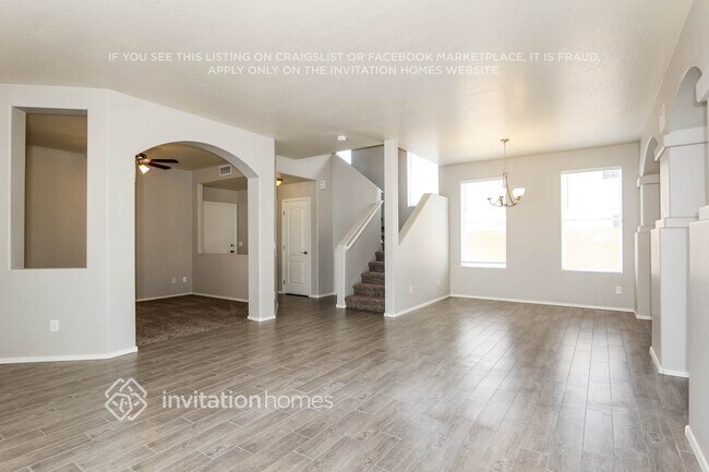 14758 W Columbine Dr