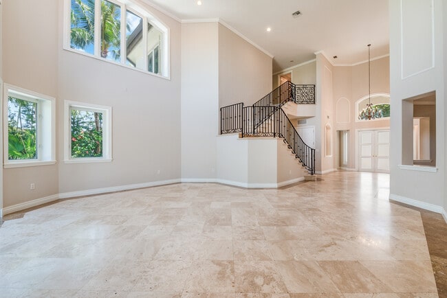 Building Photo - 13680 Deering Bay Dr